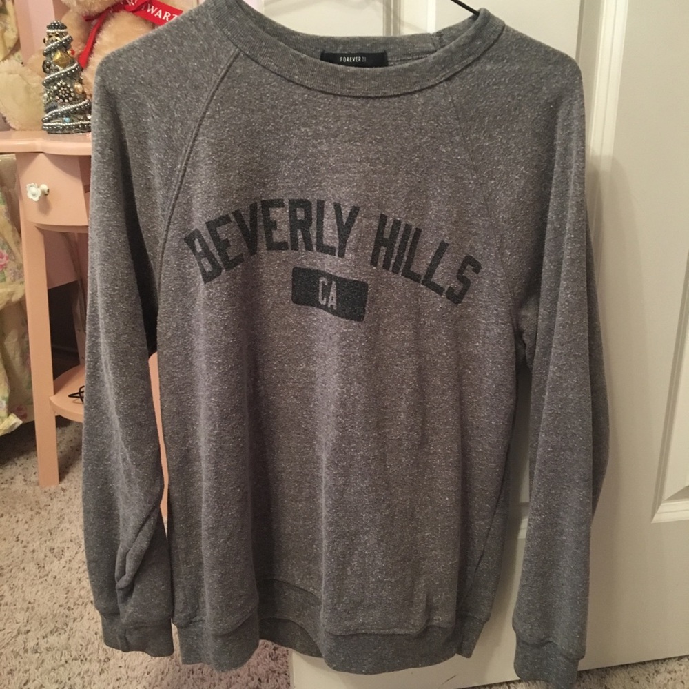 F21 ‘beverly hills’ grey sweatshirt size M